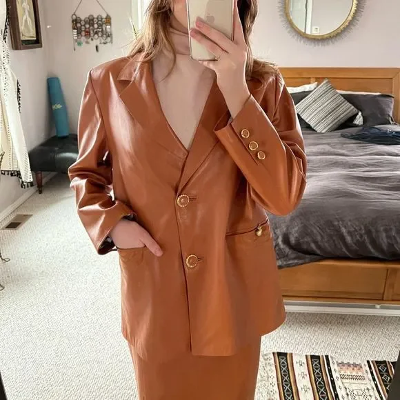 Handmade in Spain, Leather Set, with silk lining and heart details